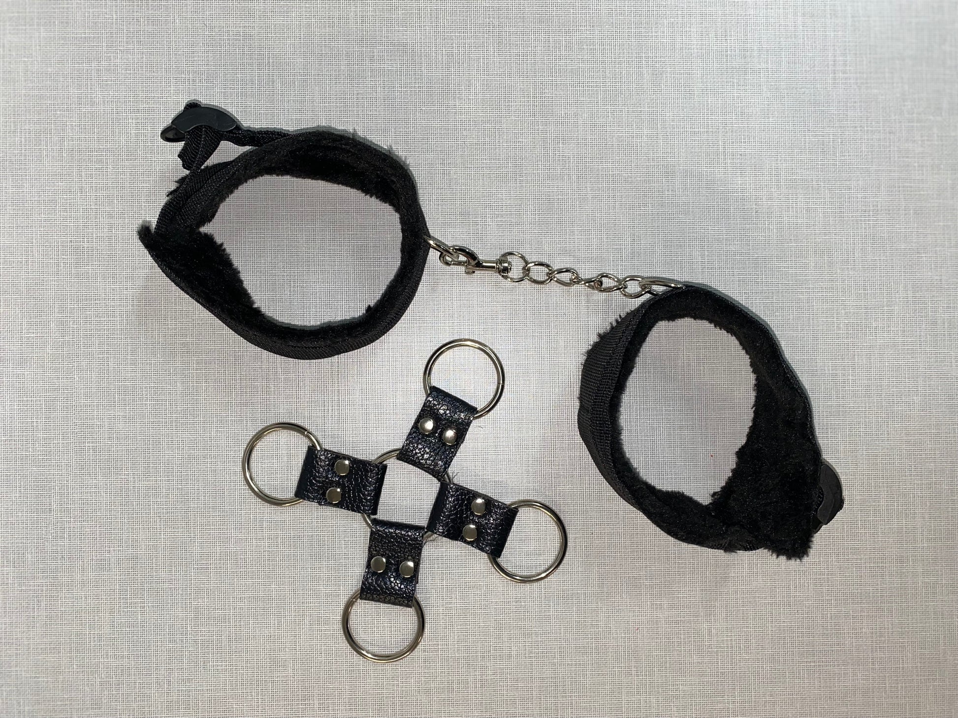 Image of an essential bondage and pleasure set